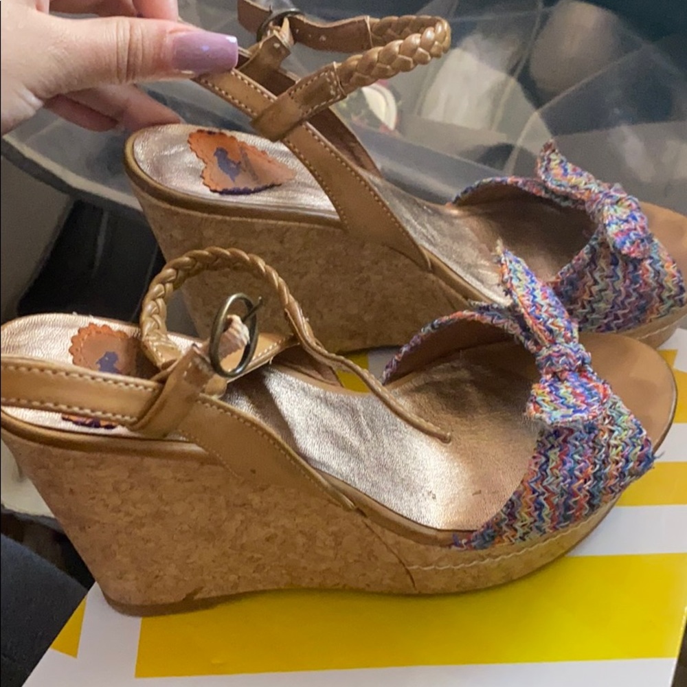 Colorful wedges - Picture 2 of 3
